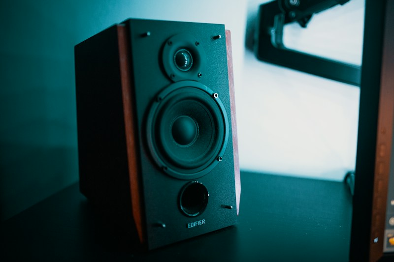 Harman Kardon Aura Studio